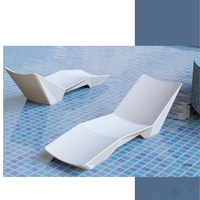 Chaise longue raffinée et personnalisée pour bord de piscine extérieure, chaise longue de piscine, chaise longue de plage en eau