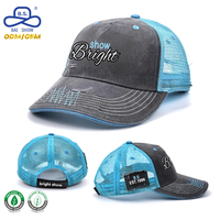 Casquette Trucker en Maille Gris Bleu Délavé et Vieilli, Certifiée BSCI, avec Logo Brodé Personnalisé, pour Homme et Femme, Vente en Gros Direct Usine