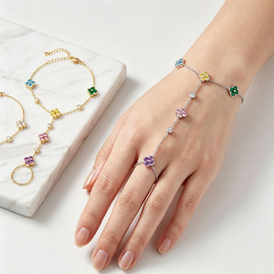Pulsera de Mano de Acero Inoxidable Novirassine <span class=keywords><strong>con</strong></span> Anillo de Dedo de Trébol de <span class=keywords><strong>Zirconia</strong></span> Colorida, Joyería Boho Estética para Fiesta - Product Image 1