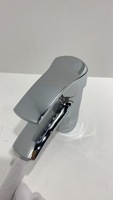 Grifo de bidé de diseño único, superventas, que vale la pena comprar, de zinc tradicional para uso doméstico, grifos de lavabo de un solo manípulo con control de caudal.
