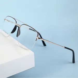 Fabrika tedarikçisi fiyat gözlük moda Metal kare gözlük çerçeveleri üreticisi