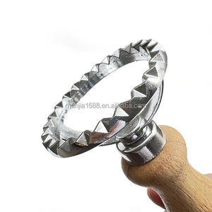 Manjia แม่พิมพ์ปั๊มตัดคุกกี้,สำหรับทำบิสกิตกับมือจับไม้และอุปกรณ์ทำขนมอบขอบร่อง - Product Image 3