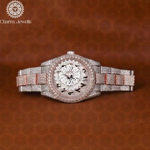 Montre mécanique écologique en diamant avec bracelet en acier inoxydable et cristal, idéale pour la mode et l'usage quotidien, disponible à prix réduit - Product Image 4