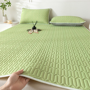 Extra lang tweepersoons matras van 100% polyester met hoeslaken van microvezel, geschikt voor studenten slaapzalen, koel en verfrissend model - Product Image 1