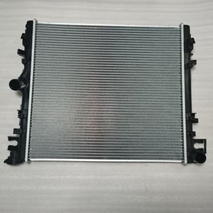Radiador de fábrica de Venta caliente <span class=keywords><strong>precio</strong></span> competitivo para JEEP WRANGLER 2019 <span class=keywords><strong>2022</strong></span> 3,6 litros OEM 68143886AA 55056633AB AA 55056634AB - Product Image 6