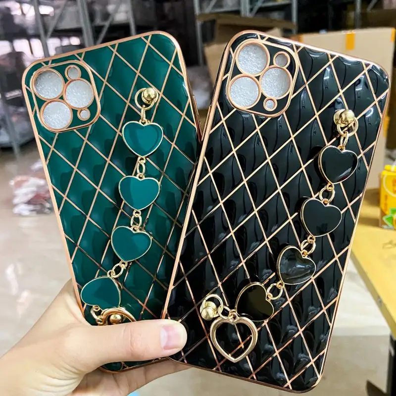 New Electroplating Lamb Belt Chain Luxury Phone Case For Iphone 11 12 13 14 Pro Max Phone Case