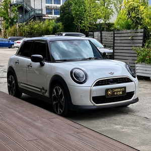 Voiture d'occasion <span class=keywords><strong>MINI</strong></span> <span class=keywords><strong>Cooper</strong></span> S Artist 2.0T essence 2023, berline sportive à traction avant, 14 750 km, vente en gros de voitures d'occasion auprès d'un fournisseur chinois - Product Image 3