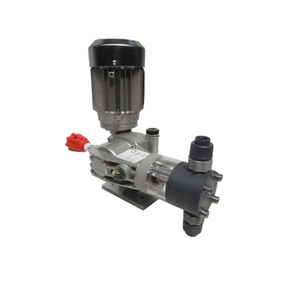 Pompa Dosatrice a Pistone Neo 26 L/H con Testa in PVC 10 Bar 50-60 Hz Italia - Product Image 1