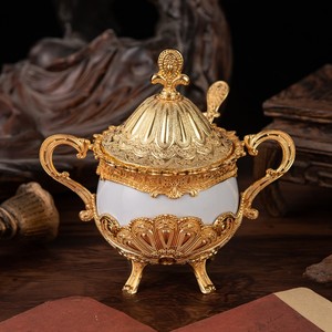 Azucareros de estilo europeo, azucareros creativos y modernos, frascos de vidrio para condimentos con tapa. - Product Image 4