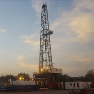 Plateforme de forage rotative de haute qualité pour l'exploration pétrolière Zj30/40/50/70j - Product Image 4