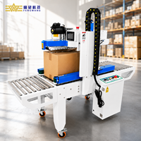 Machine de scellage automatique adaptative pour cartons de tailles variées, pour applications chimiques