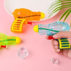 Mini pistola de agua para niños, transparente, de ABS, juguete de verano para jugar al aire libre, color aleatorio, unisex. - Product Image 2