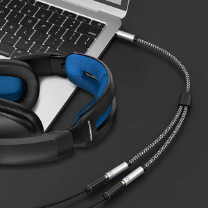 <span class=keywords><strong>Casque</strong></span> d'écoute <span class=keywords><strong>Hifi</strong></span> 3.5MM en métal plaqué or Extension de répartiteur Y Audio 1 mâle 3.5MM à 2 double câble femelle 3.5MM - Product Image 3