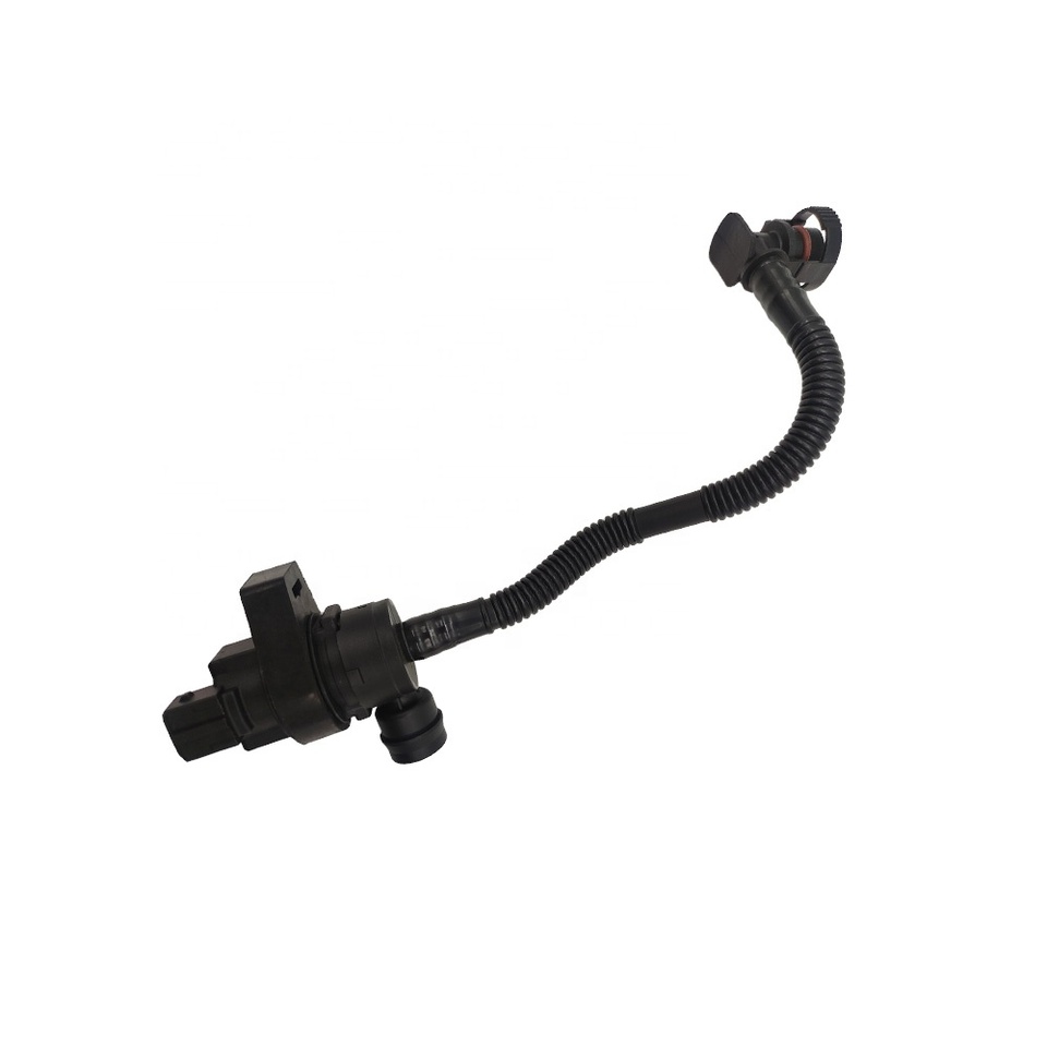 13907537113 Fuel Tank Breather Valve For BMW E60 E63 E64 E65 E66 550i 545i 4.8is
