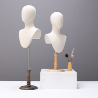 Présentoir de perruque femme FUJIA en mousse pour vitrine de bijouterie, chapeaux, foulards, chemises - Usage adulte