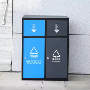 Poubelle sanitaire à 4 compartiments de type chariot en acier inoxydable pour le recyclage en extérieur, dans les parcs publics et les rues - Product Image 3