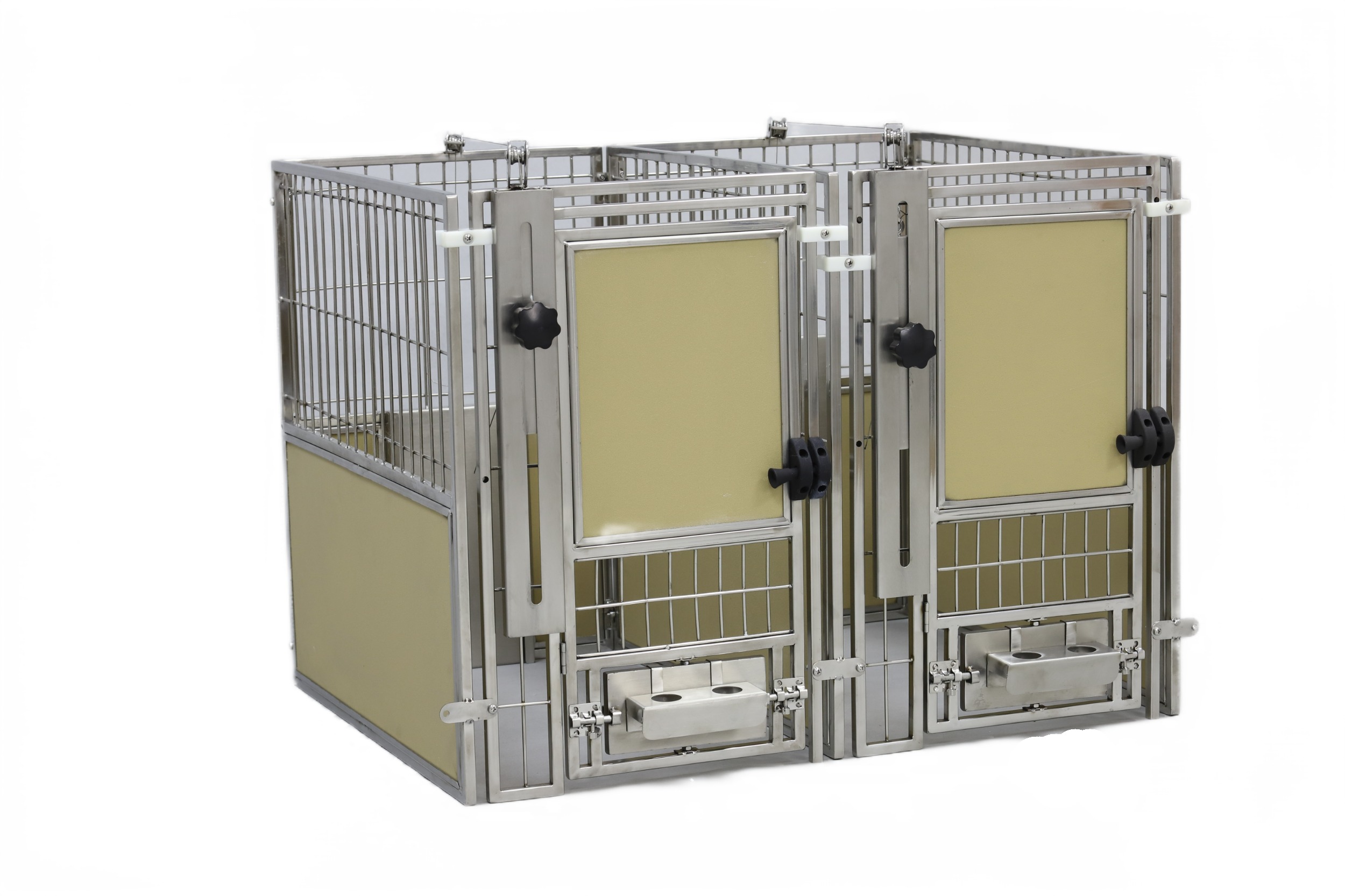 HDPE Draining Kennel with Wire Grid Door