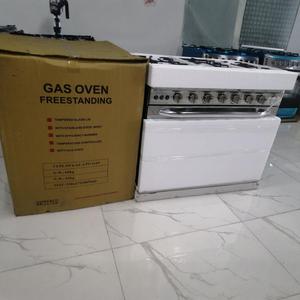 Cuisinière combinée verticale 4 brûleurs gaz et 2 électriques avec four encastré, largeur 900 mm, pour la cuisine domestique - Product Image 3