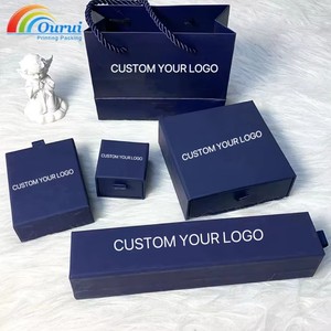 กล่องกระดาษใส่เครื่องประดับสีแดง ชุดกล่องของขวัญพร้อมถุงริบบิ้น โลโก้สั่งทำได้ สำหรับใส่ของขวัญเครื่องประดับ และกล่องโชว์เครื่องประดับสำหรับขายปลีก - Product Image 6
