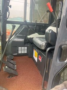 Mini-excavatrice EU à prix abordable, excavatrice à cabine PC35 de 3,5 tonnes, occasion, vente chaude, origine japonaise, 90 % neuve - Product Image 3