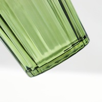 Verres à eau en verre coloré sculpté de style européen, verres à vin embossés pressés à la machine pour les fêtes de fin d'année