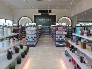 Eau de Parfum Florale en Spray 35ml Format Échantillon Modèle B100-49 Fabriqué en Chine Mini Parfum de Voyage - Product Image 3