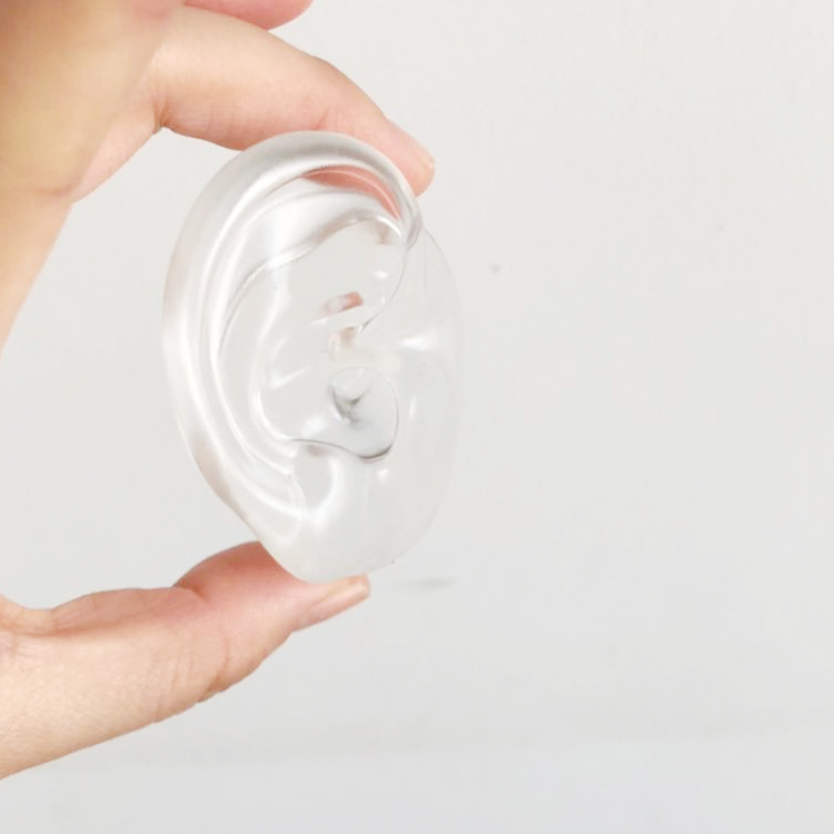 Уникальный дизайн человеческого кремниевого искусственного уха для дисплея слухового аппарата