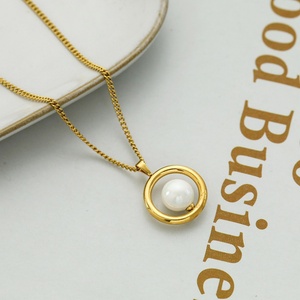Collar de Perlas de Agua Dulce de Acero Inoxidable Personalizado al por Mayor 2024, Cadenas Chapadas en Oro de Moda, Resistentes al Deslustre - Product Image 3