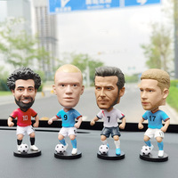 Cadeau idéal pour les fans de football, décoration de voiture DIY, figurine 3D en résine Messi Beckham Ronaldo, poupée bobblehead de superstar du football