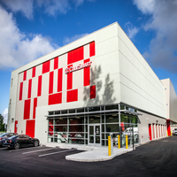 Bâtiment commercial préfabriqué à ossature métallique, multi-étages, sans colonnes, aménagement intérieur flexible
