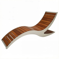 Chaise de plage en bois moderne en forme de S avec structure en aluminium moulé pour patio extérieur