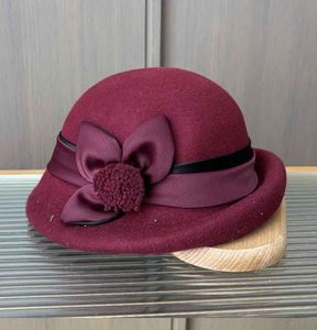 CL8219 Vente en gros Nouveauté Hiver Chapeau Cloche Élégant 100% Laine Unisexe avec Fleur - Product Image 4
