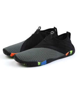 Campione gratuito donna e uomo coppia nuove <span class=keywords><strong>scarpe</strong></span> da spiaggia all'aperto <span class=keywords><strong>scarpe</strong></span> da <span class=keywords><strong>acqua</strong></span> a monte <span class=keywords><strong>scarpe</strong></span> a piedi nudi/ - Product Image 2