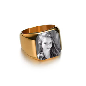 Bague en acier inoxydable carrée géométrique imprimée couleur, style européen <span class=keywords><strong>et</strong></span> américain, personnalisable, tendance, DIY, gravée au laser - Product Image 1