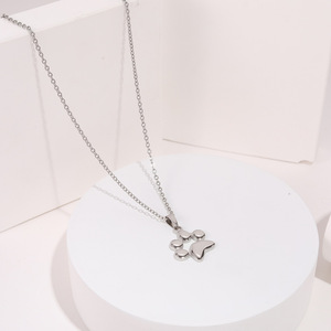 Collier personnalisé avec patte de chat gravée, en acier inoxydable avec nom gravé au laser, bijoux de mode pour amoureux, cadeau personnalisé - Product Image 4