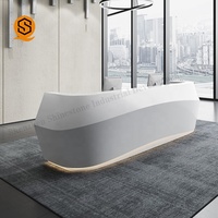 Bureau de réception en pierre de luxe gris incurvé avec formes personnalisables