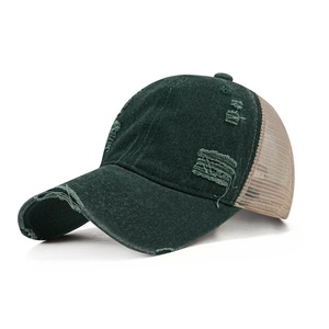 Gorras al por mayor: Gorras trucker de malla de algodón lavado y desgastado, transpirables, lisas, para béisbol y deportes, para hombres y mujeres. - Product Image 4