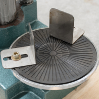 Handmatige kurkentrekker voor wijnflessen, met aluminium schroefdop, voor het afsluiten van zelfgemaakte dranken.