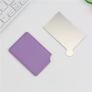 กระจกแต่งหน้าพกพาทรงสี่เหลี่ยมผืนผ้าทันสมัยทำจากสแตนเลส พร้อมซองหนัง ป้องกันการแตกหัก ใส่บัตรเครดิตได้ - Product Image 5