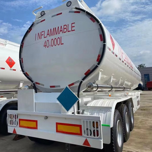 Camión Cisterna de Transporte de Agua Fengniao de 15m3-30m3, Tridrúas, Acero al Carbono, con Transmisión Manual de 351-450hp, en Venta - Product Image 1