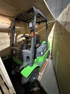 Montacargas Eléctrico de 3 Toneladas CPD30 de Grado Profesional para Aplicaciones de Almacenamiento en Frío y <span class=keywords><strong>Alquiler</strong></span> - Product Image 4