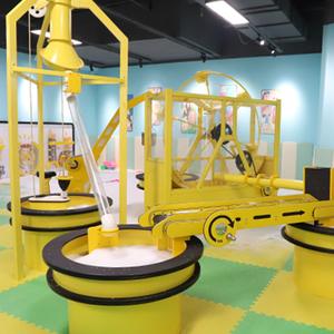 "Çocuk kum oynama fabrikası eğlence tesisinde konveyör bant" - Product Image 4