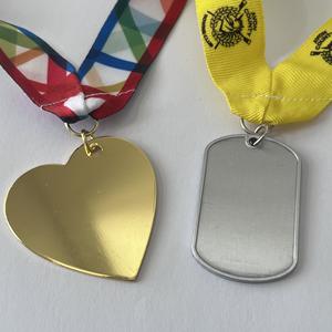 เหรียญสังกะสีอัลลอยที่ผ่านการพิมพ์ยูวีจากเวียดนามเป็นมิตรกับสิ่งแวดล้อมและของขวัญทางธุรกิจสำหรับเกมและกีฬา - Product Image 4