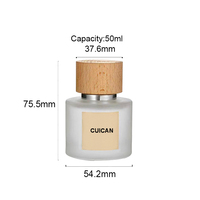 Bouteille de Parfum Ronde en Verre Dépoli Clair 30ml 50ml 100ml avec Bouchon en Bois pour la Vente en Gros