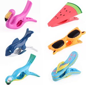 Mollette multiuso in plastica per teli da spiaggia, grandi, antivento, resistenti, per lettini prendisole | Leroy Merlin