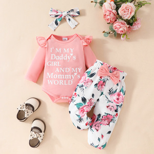 Conjunto <span class=keywords><strong>de</strong></span> tres piezas <span class=keywords><strong>de</strong></span> algodón suave para bebé niña 2024: camiseta <span class=keywords><strong>de</strong></span> manga larga con estampado <span class=keywords><strong>de</strong></span> letras, pantalones con lazo <span class=keywords><strong>de</strong></span> conejo y flor, y diadema. - Product Image 3