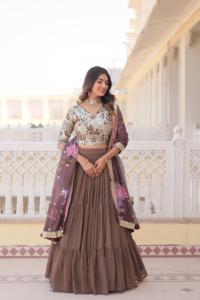 Entièrement Flaired Lehenga Choli pour les femmes indiennes et pakistanaises vêtements de fête mariée Lehenga Choli à un prix abordable - Product Image 4