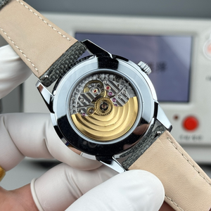 Elegant vintage men's <b>watch</b>, automatic <b>mechanical</b> <b>watch</b>, automatic winding business <b>watch</b>. - Product Image 4