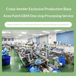 Patchs Hydrocolloïdes <span class=keywords><strong>Anti</strong></span>-Acné Transfrontaliers Modèle 031 en PE, 51 Couleurs, Motifs Étoiles et Cœurs, Isolation et Dissimulation des Imperfections, Vente en Gros - Product Image 3