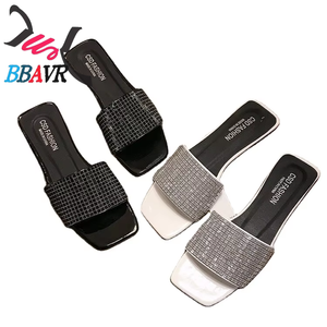 Sandalias de Moda para Mujer, Verano 2019, Nuevas, con Suela Plana, Estilo Coreano, con Pedrería, Modernas - Product Image 1